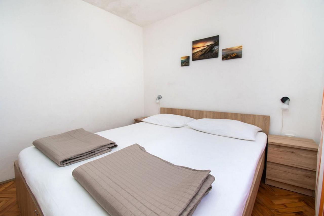 Apartments Crljenko Povljana Ngoại thất bức ảnh