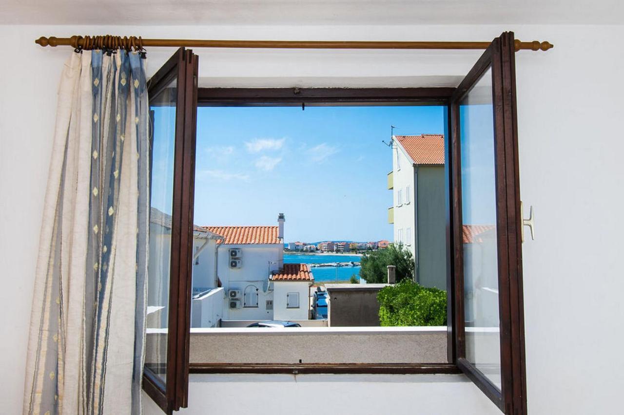 Apartments Crljenko Povljana Ngoại thất bức ảnh